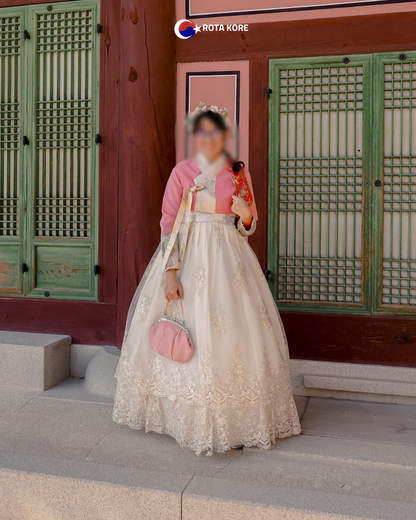 Hanbok ile Seul Saray Turu: Geleneksel Kore Deneyimi